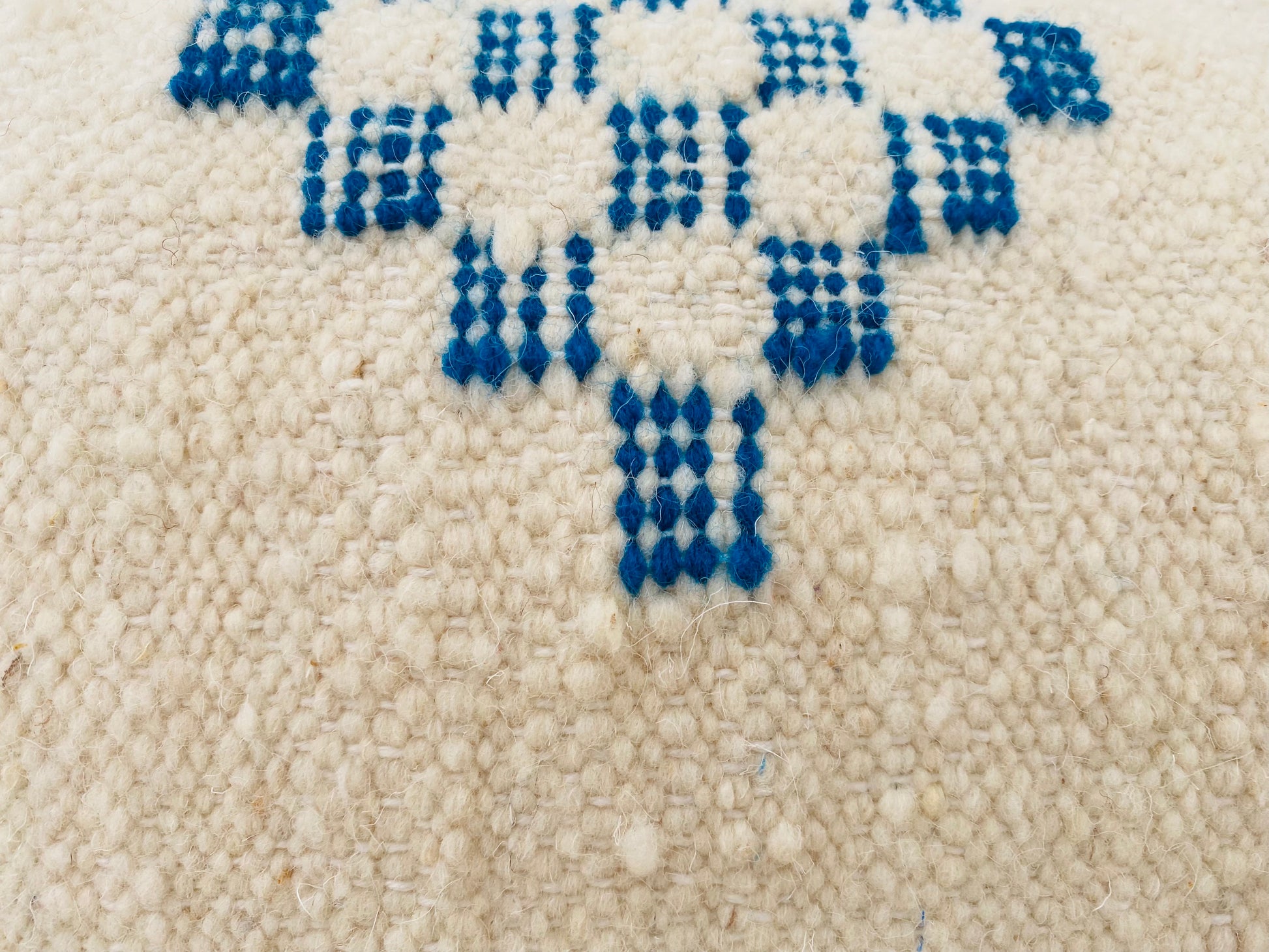 coussin Kilim en laine berbère marocain